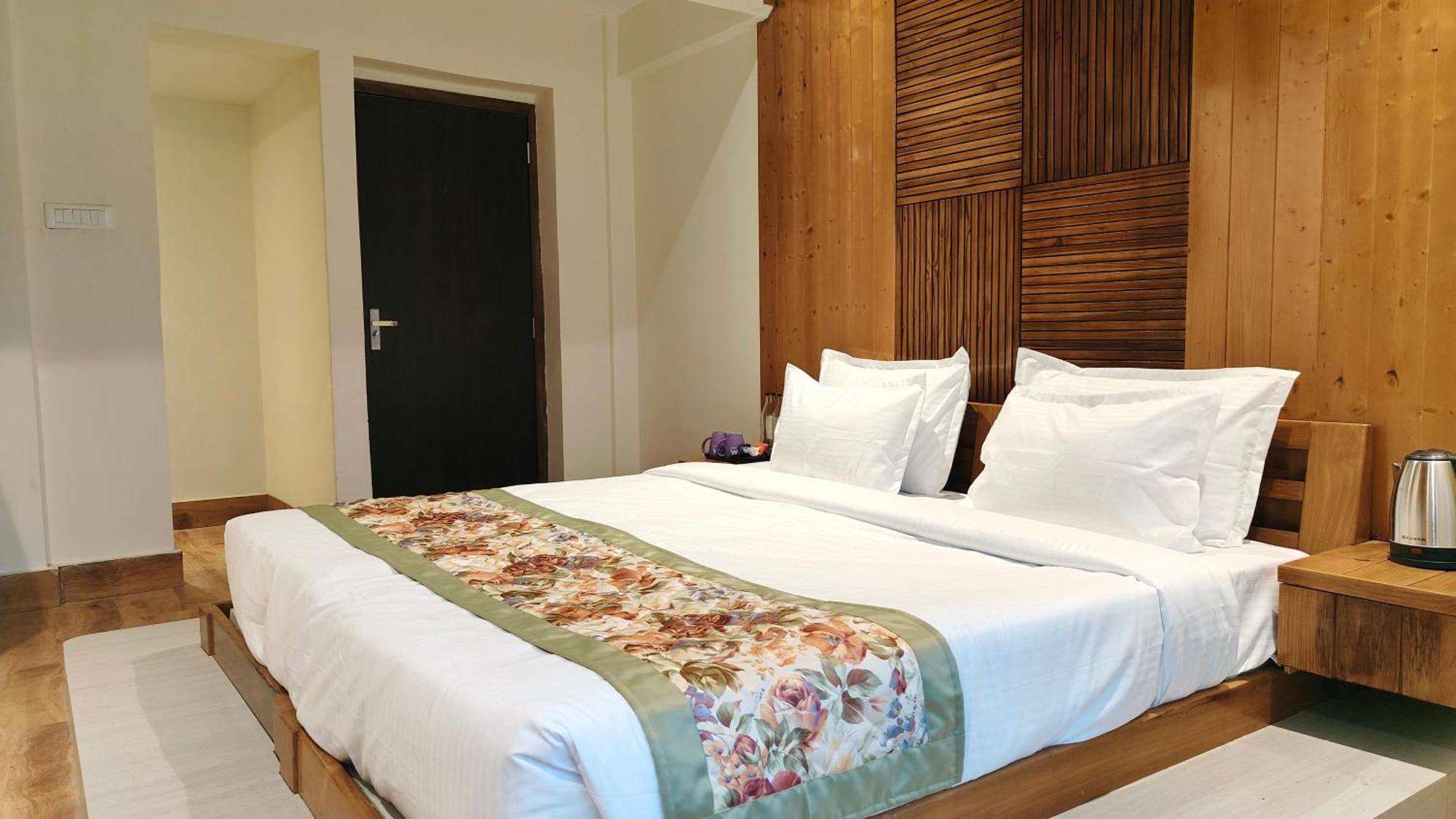 Mount Polaris Suites & Spa Kalimpong Exterior photo